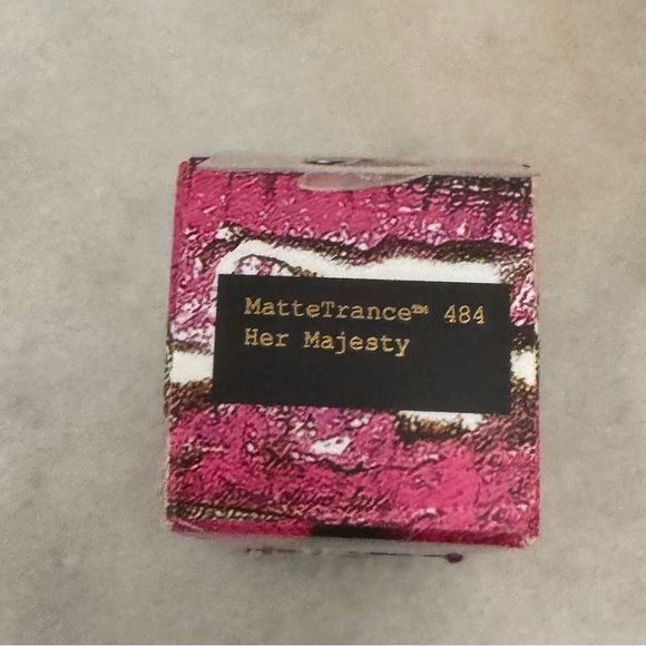 PAT McGRATH MatteTrance™ Lipstick
PAT McGRATH LABS - Picture 8 of 12